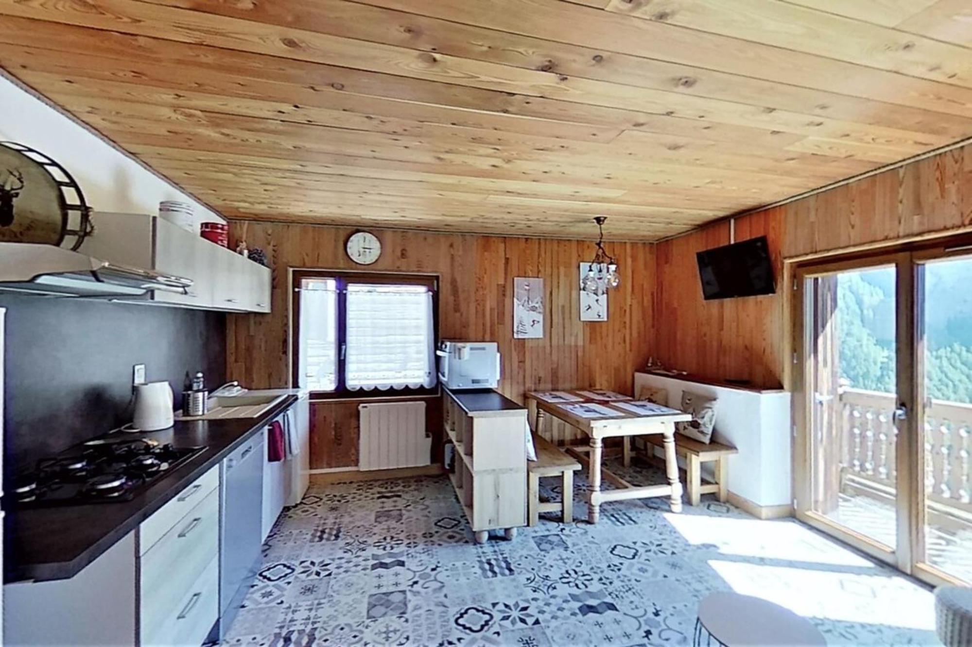 Casa-La Lobio Foot Of The Slopes Breathtaking Views 4P Apartment แซ็ง-เวร็อง ภายนอก รูปภาพ