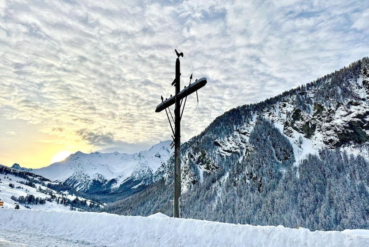 Casa-La Lobio Foot Of The Slopes Breathtaking Views 4P Apartment แซ็ง-เวร็อง ภายนอก รูปภาพ