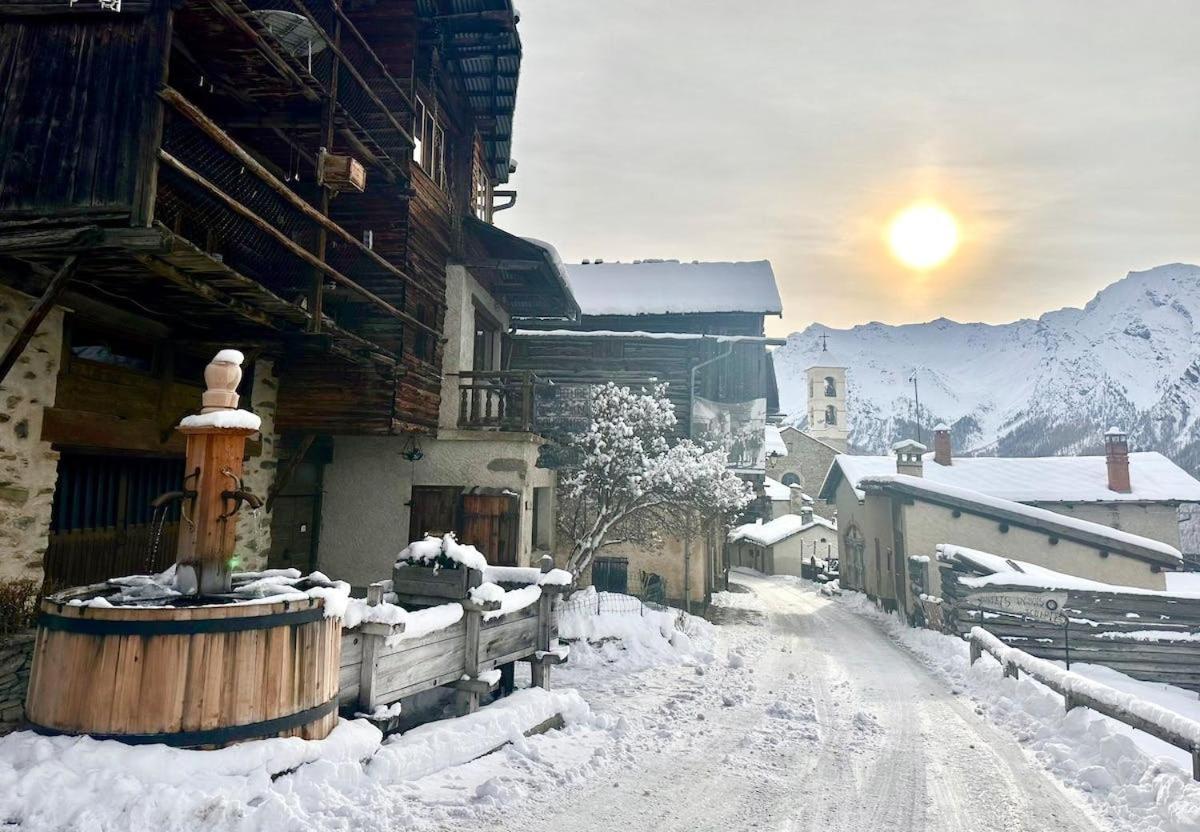 Casa-La Lobio Foot Of The Slopes Breathtaking Views 4P Apartment แซ็ง-เวร็อง ภายนอก รูปภาพ